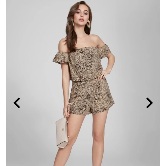 G by Guess Pants - KEELIN PRINTED OFF-THE-SHOULDER ROMPER